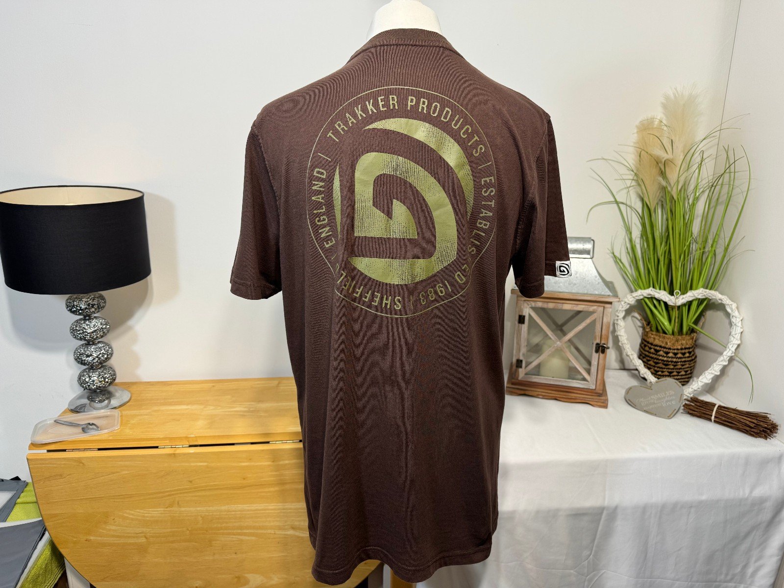 Trakker Brown Graphic Short Sleeve Cotton T-shirt Size XL