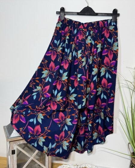 Asymmetrical High-Low Floral Skirt Size 8-10