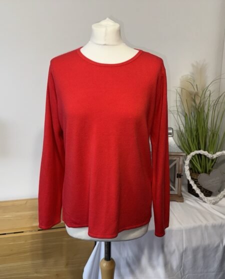 Bonmarche Scarlet Tight Knit Acrylic Jumper Size 16/18