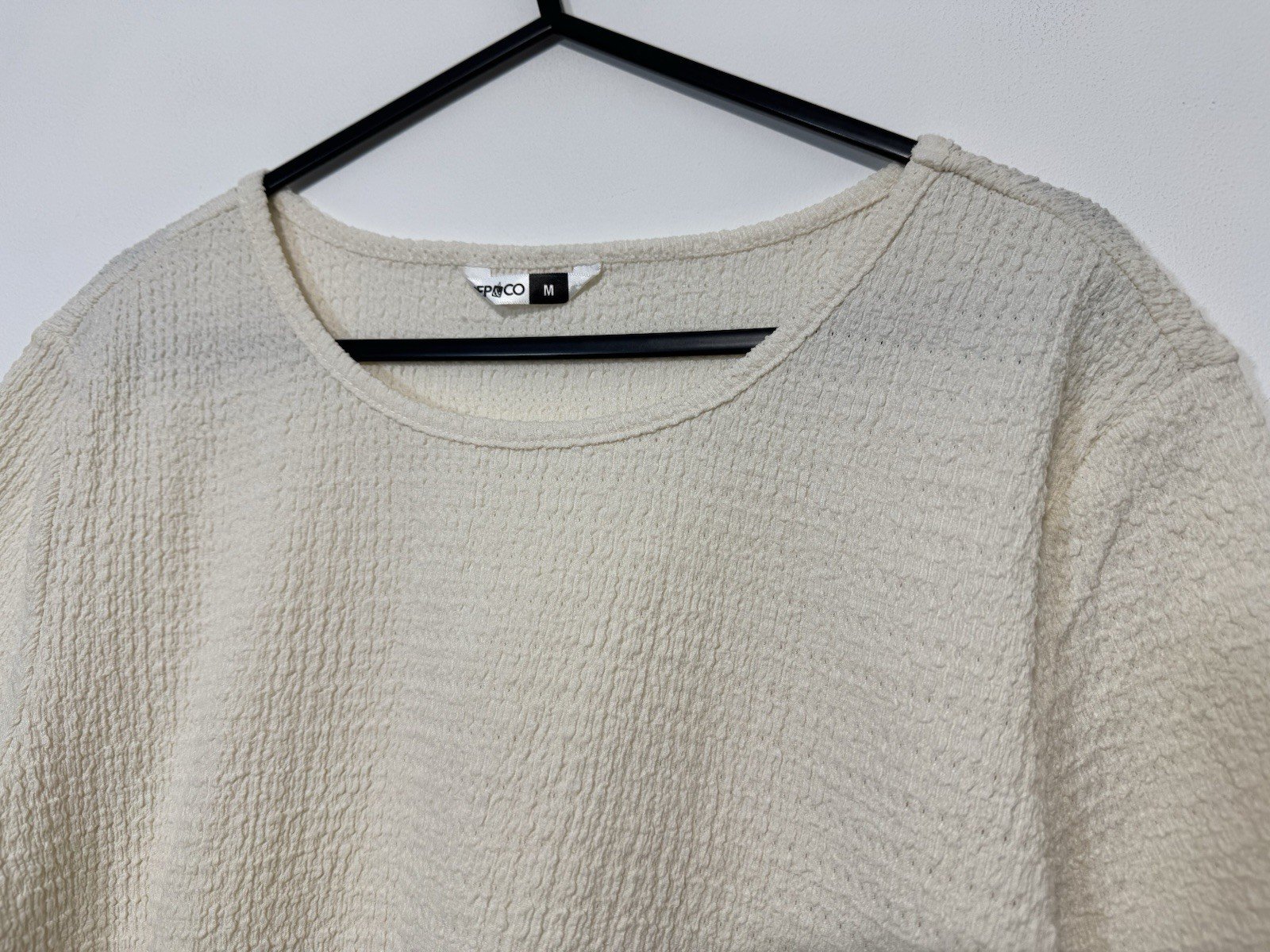 Cream Crinkle Crop Short Sleeve Lettuce Hem Top Size M