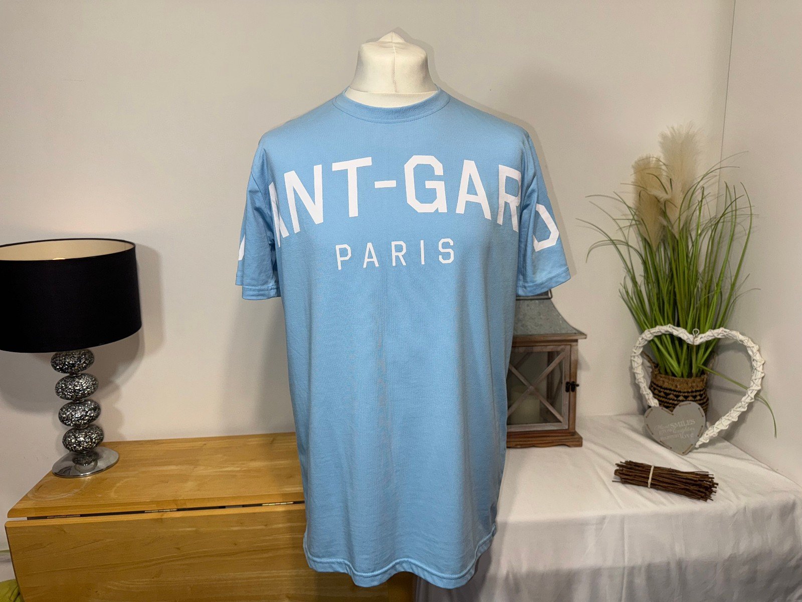 AVANT GARDE PARIS BLUE GRAPHIC T-SHIRT SIZE XL