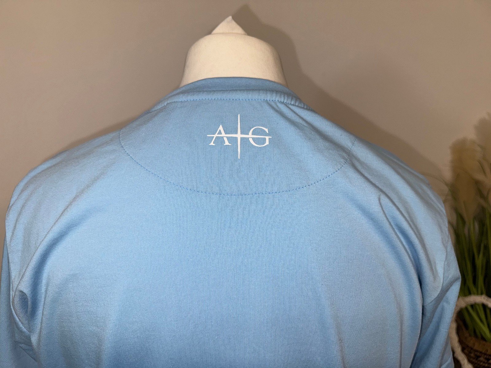 AVANT GARDE PARIS BLUE GRAPHIC T-SHIRT SIZE XL