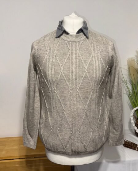 BM Stone Cable Knit Jumper Size M