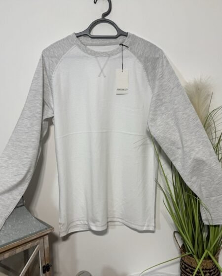 Front Row & Co White & Grey Contrast Sleeve Long Sleeve Top Size M