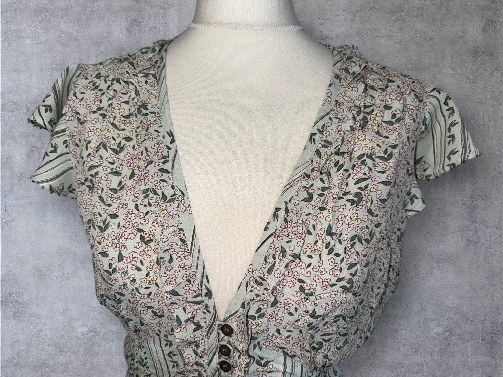 Mint Ditsy Floral Blouse Frill Detail To Close And Collar Tie Waist