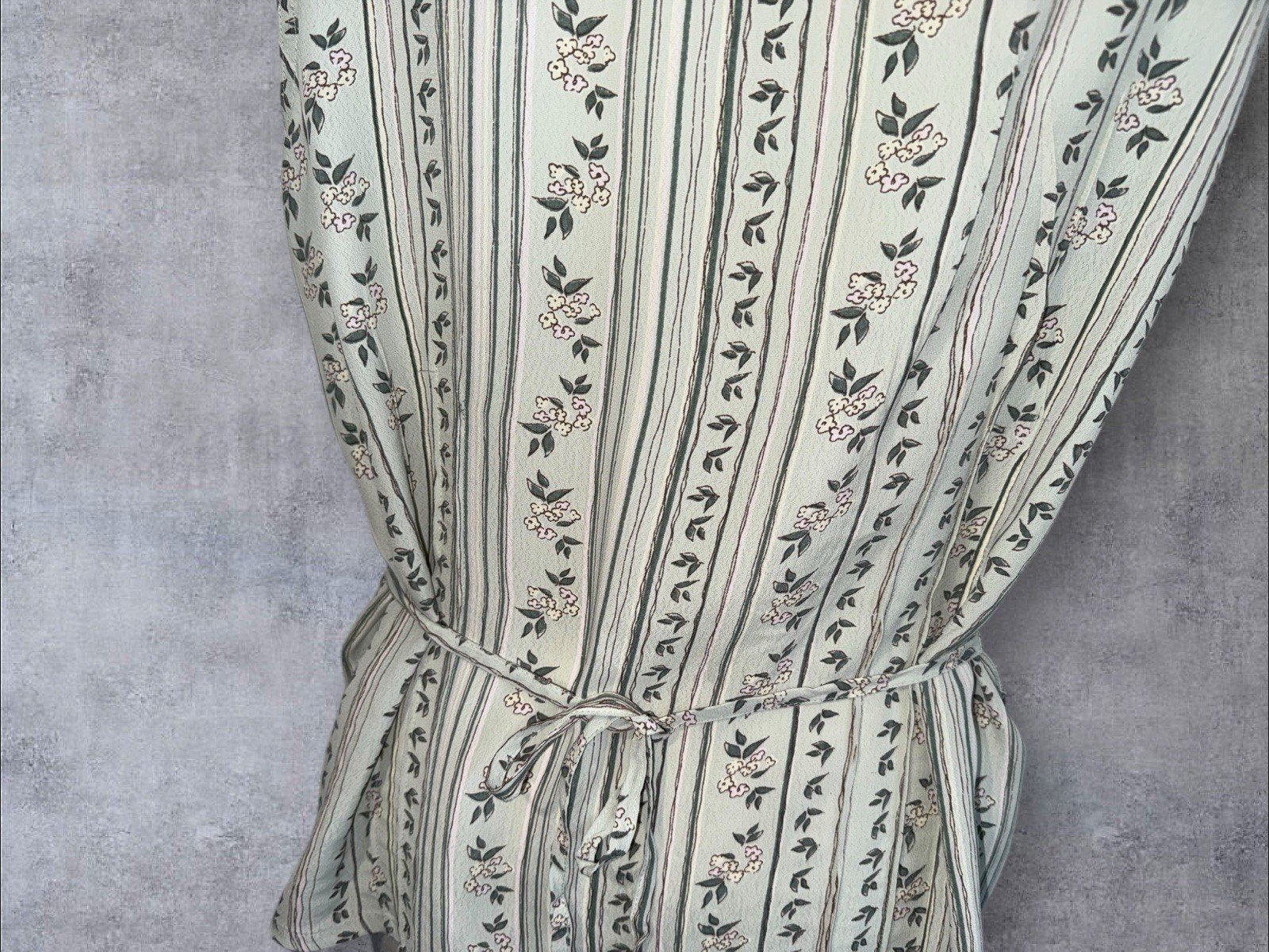 Mint Ditsy Floral Blouse Frill Detail To Close And Collar Tie Waist