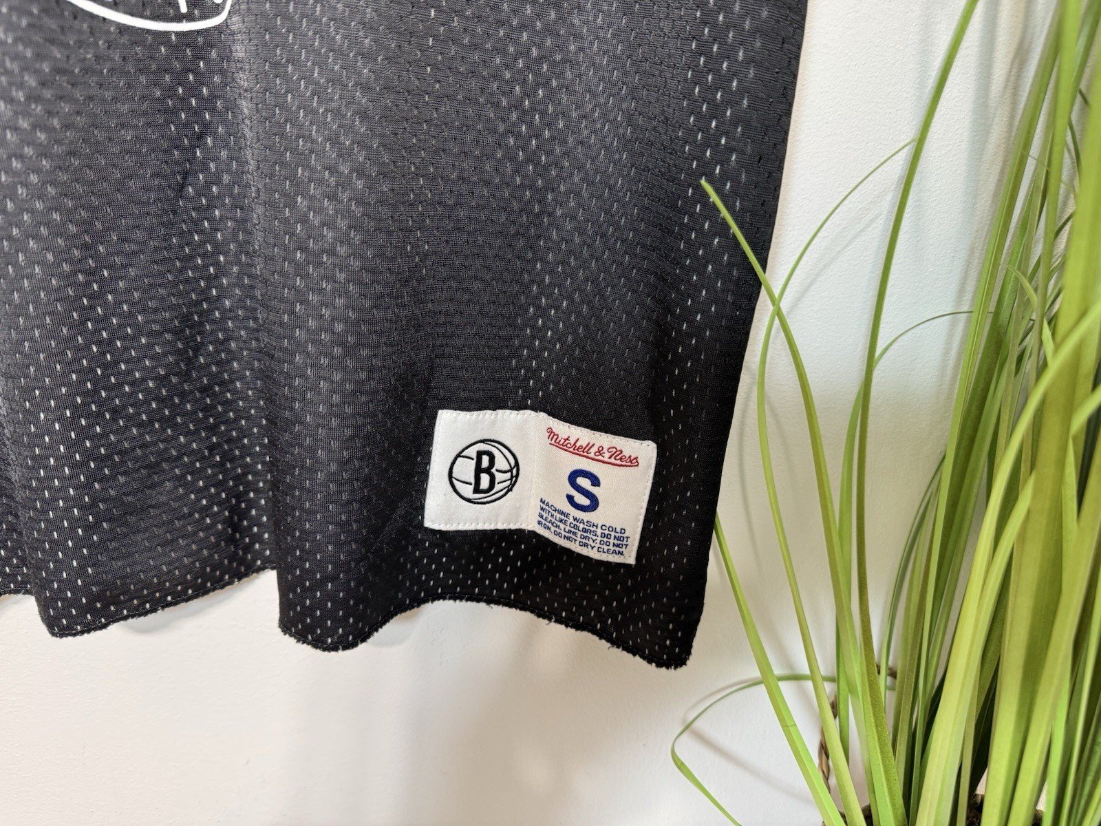 NBA Black Graphic Reversible Durable Ripstop Nylon Vest Size S