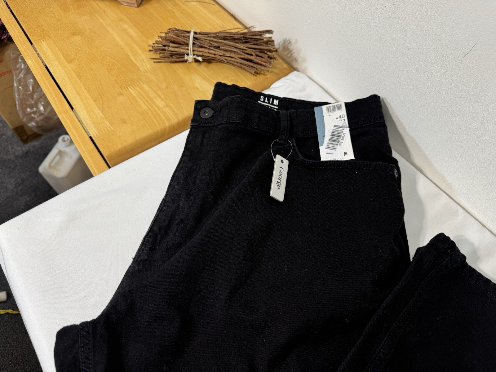 NEW Black Denim Stretch Slim Fit Jeans W40 L32