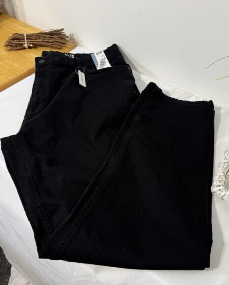 NEW Black Denim Stretch Slim Fit Jeans W40 L32