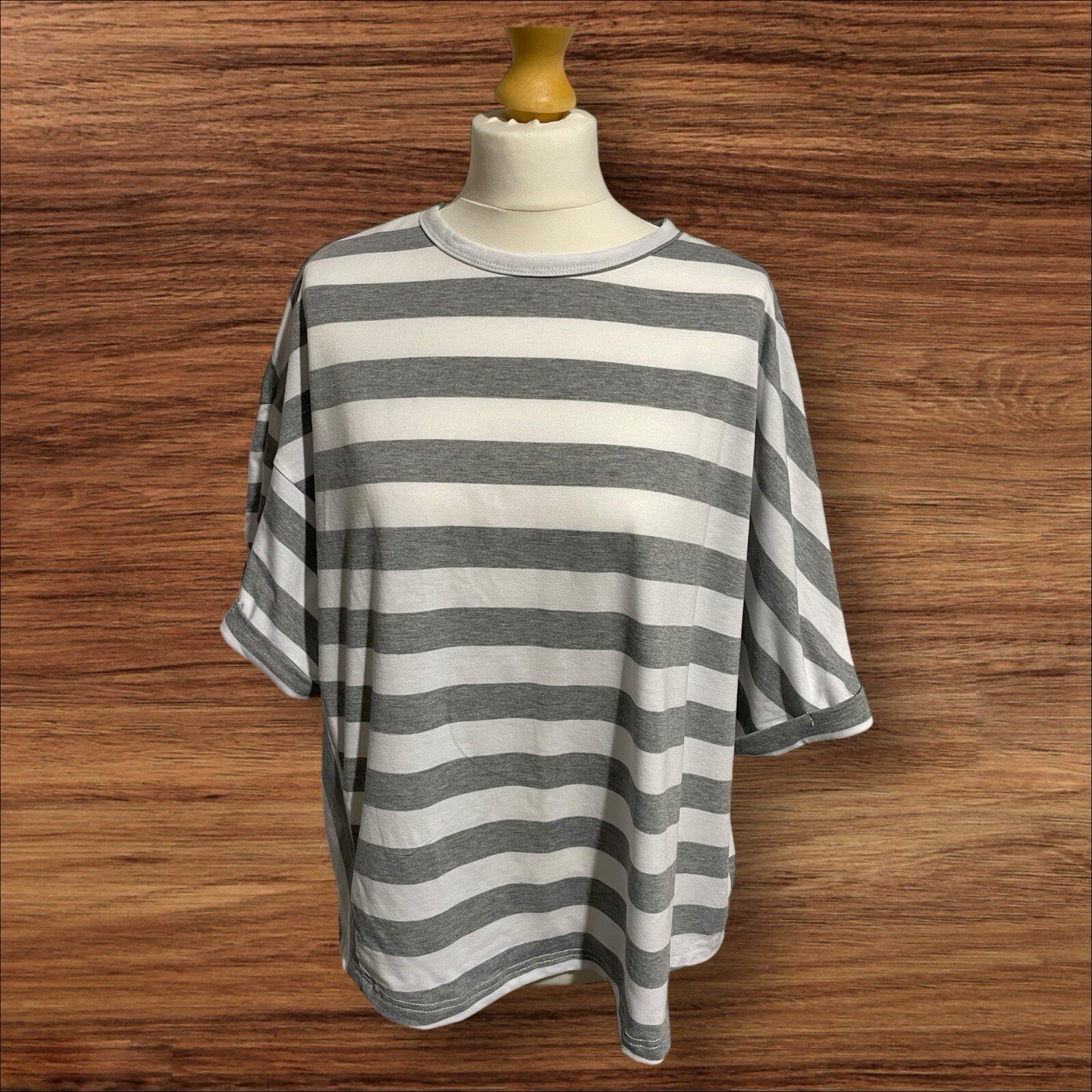 Womens White/Grey Strip Bat Wing Cotton Top Size L