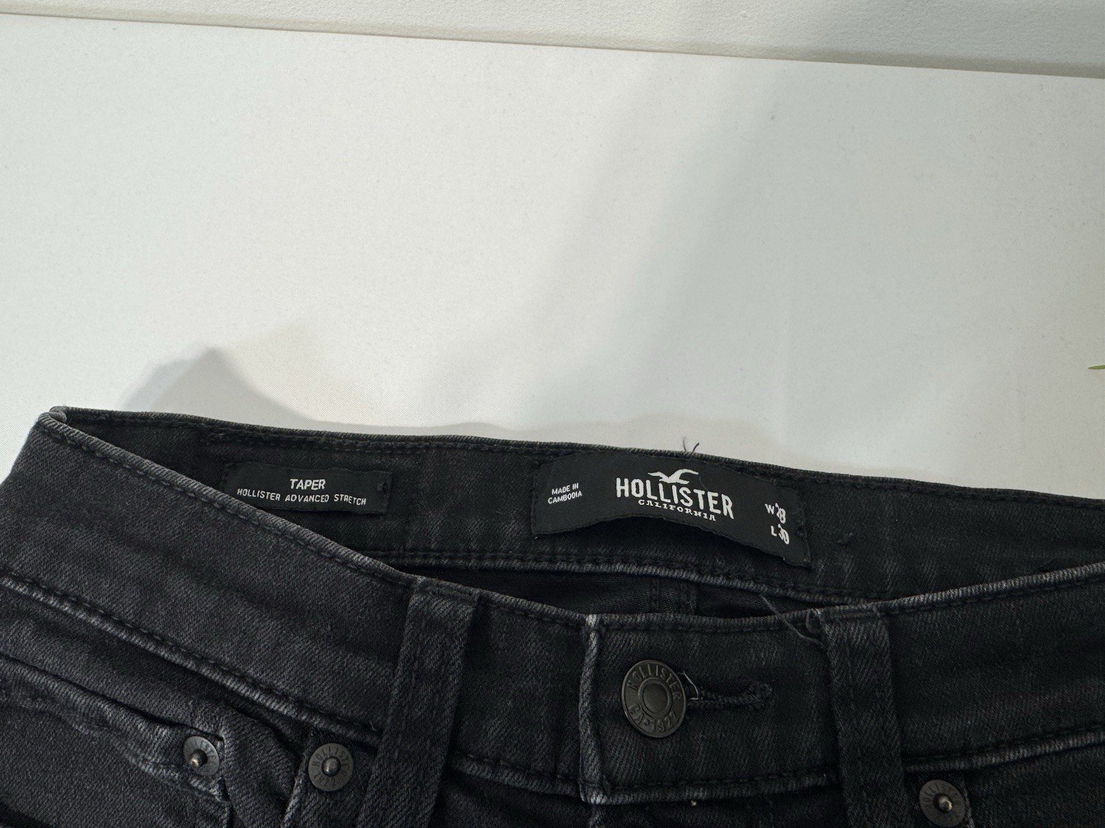 Hollister Black Tapered Advanced Stretch Crop Jeans W28 L27