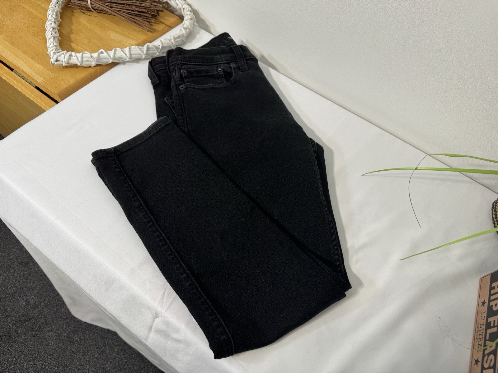 Hollister Black Tapered Advanced Stretch Crop Jeans W28 L27