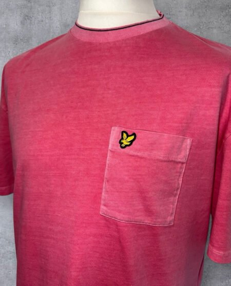 Lyle & Scott Pink Crew Neck Boxy Fit T Shirt With Motif Pocket Size M