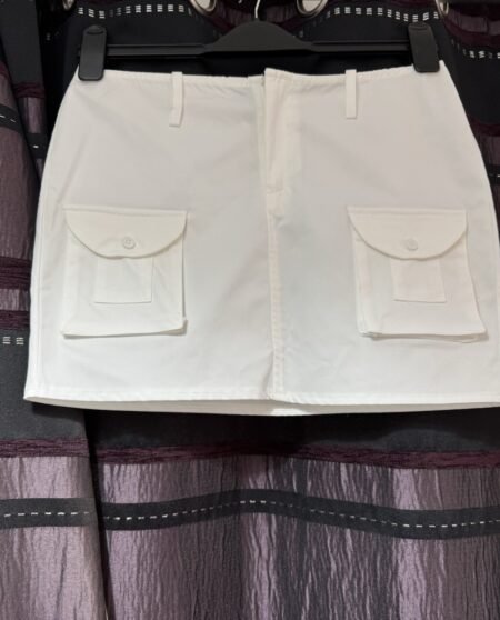 PLT White Cargo Style Mini Skirt  Only Tried On!!   Size 6