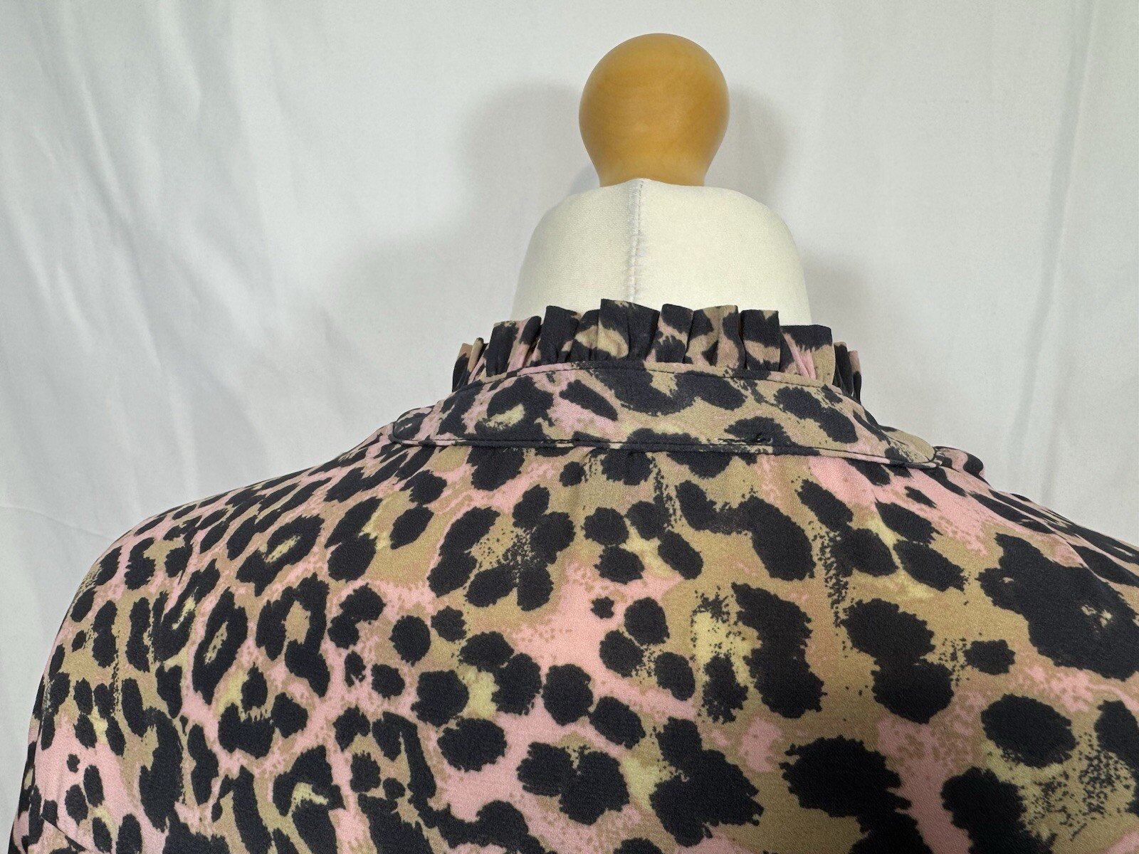 Papaya Leopard Print Dress. Frill Collar/hem Cuffed Sleeve Size 14
