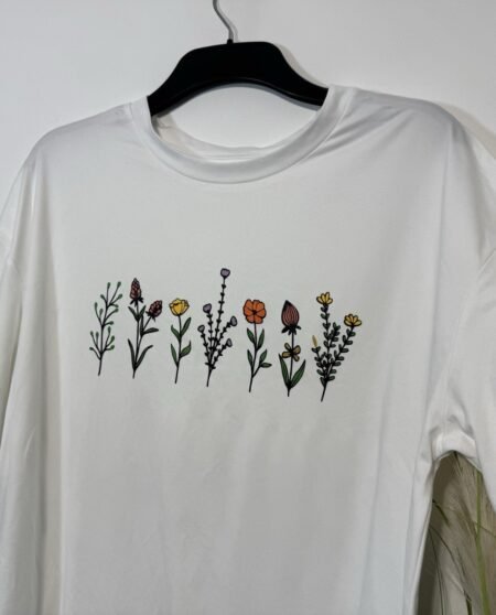 White Oversized Short Sleeve Graphic T-Shirt Size S