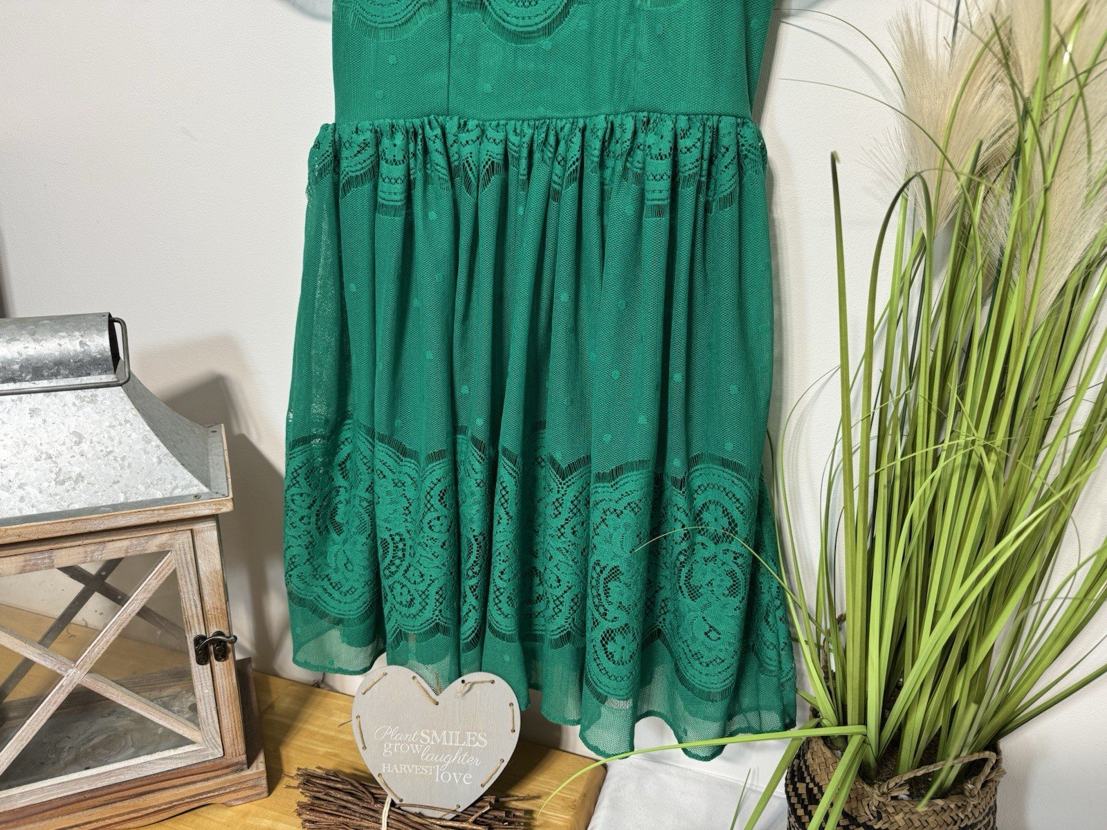 ASOS Emerald Green Lacey Lined With Net Petticoat Dress Size 8