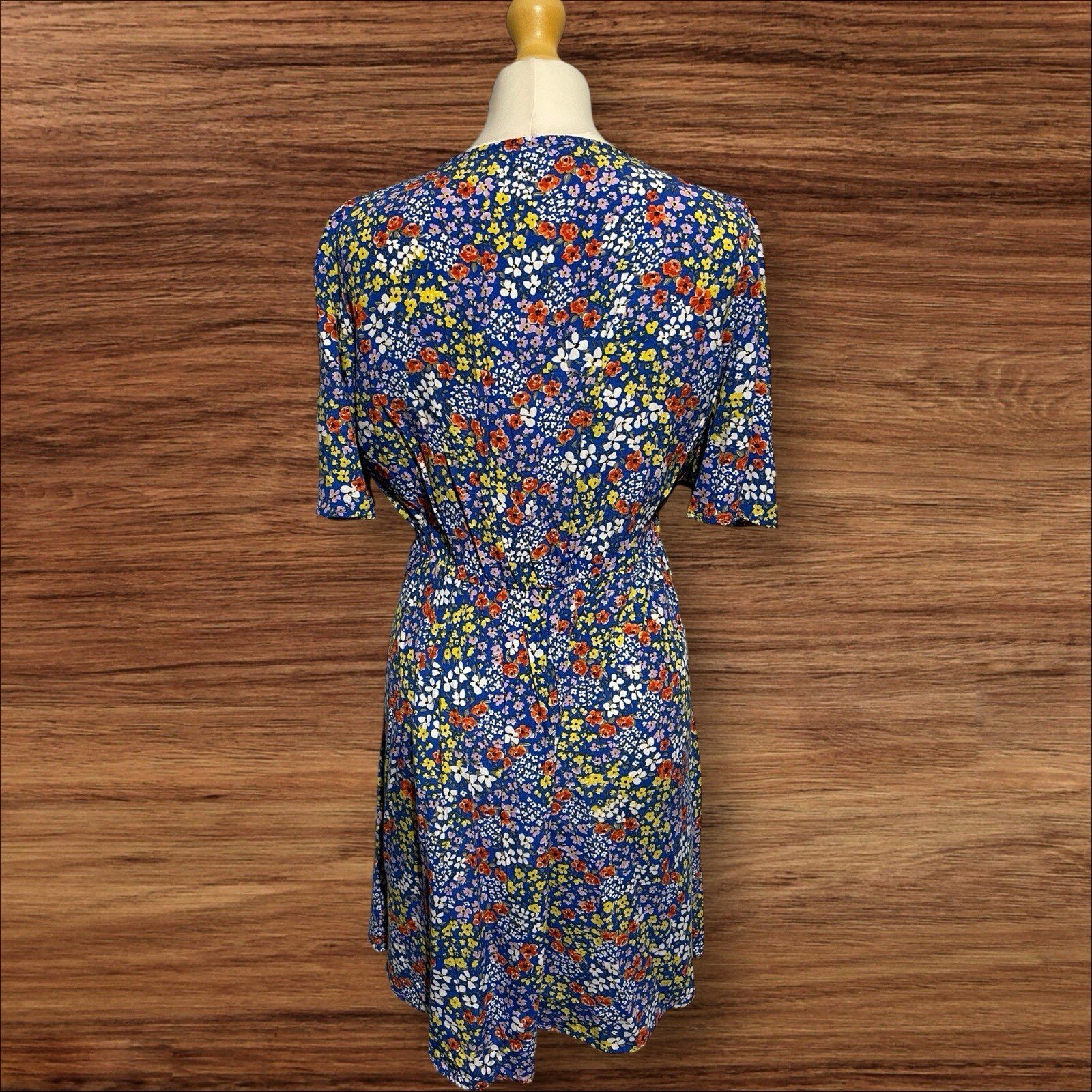 Blue Floral A-line Dress Vneck Button Detail Elastic Waist Bell Sleeve Size 14