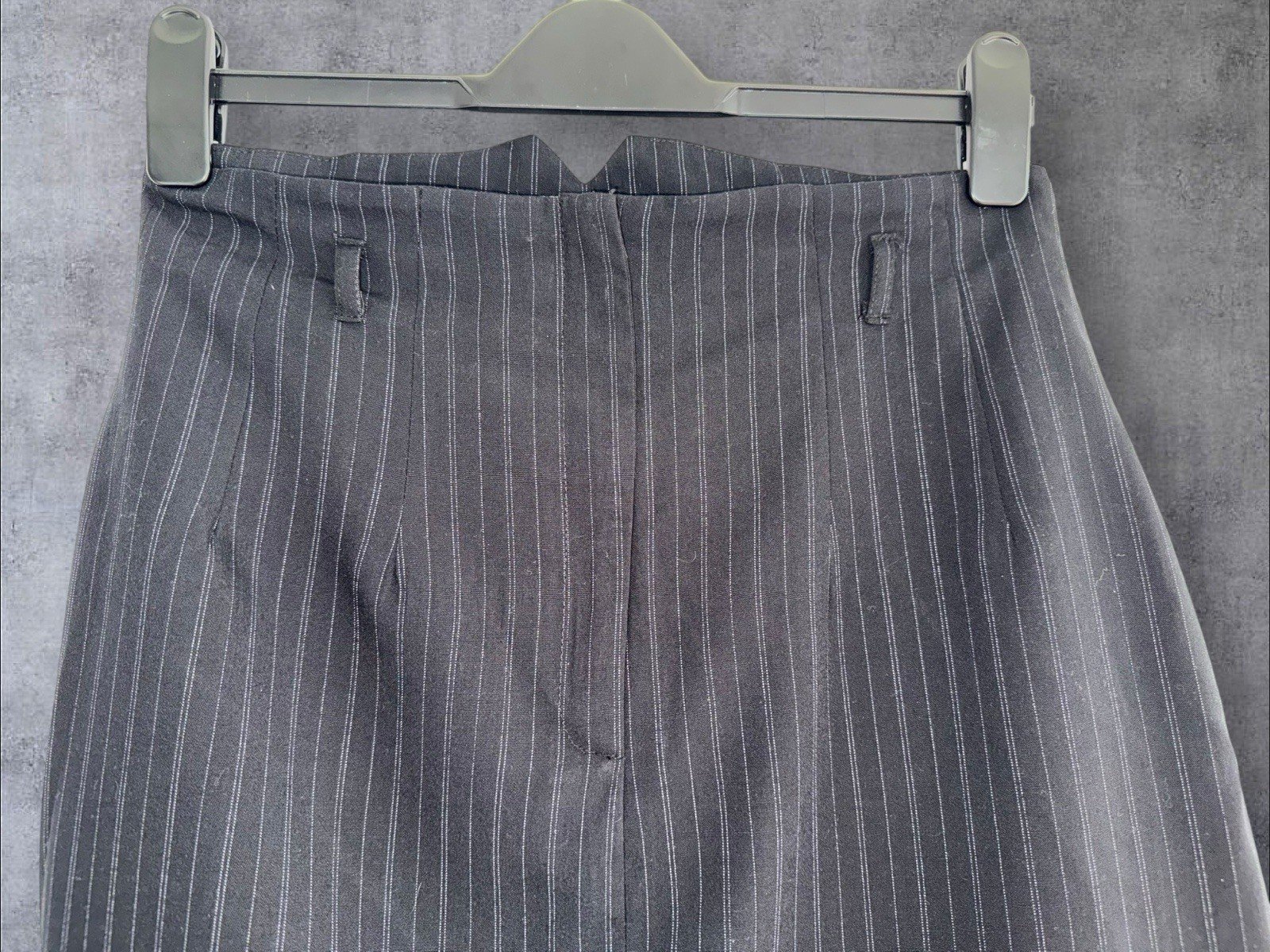 Etam Black Pinstripe Lined Pencil Skirt V Detail Waistband Belt Loops Size 14