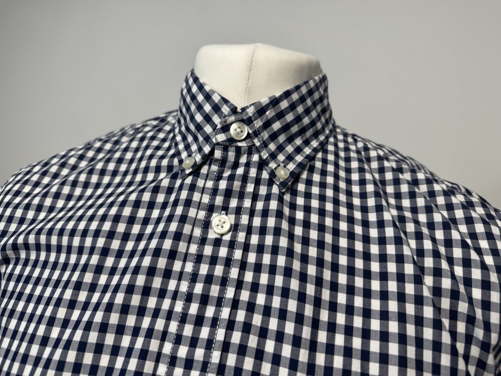 Gap Navy & White Check Button Down Long Sleeve Shirt Size L