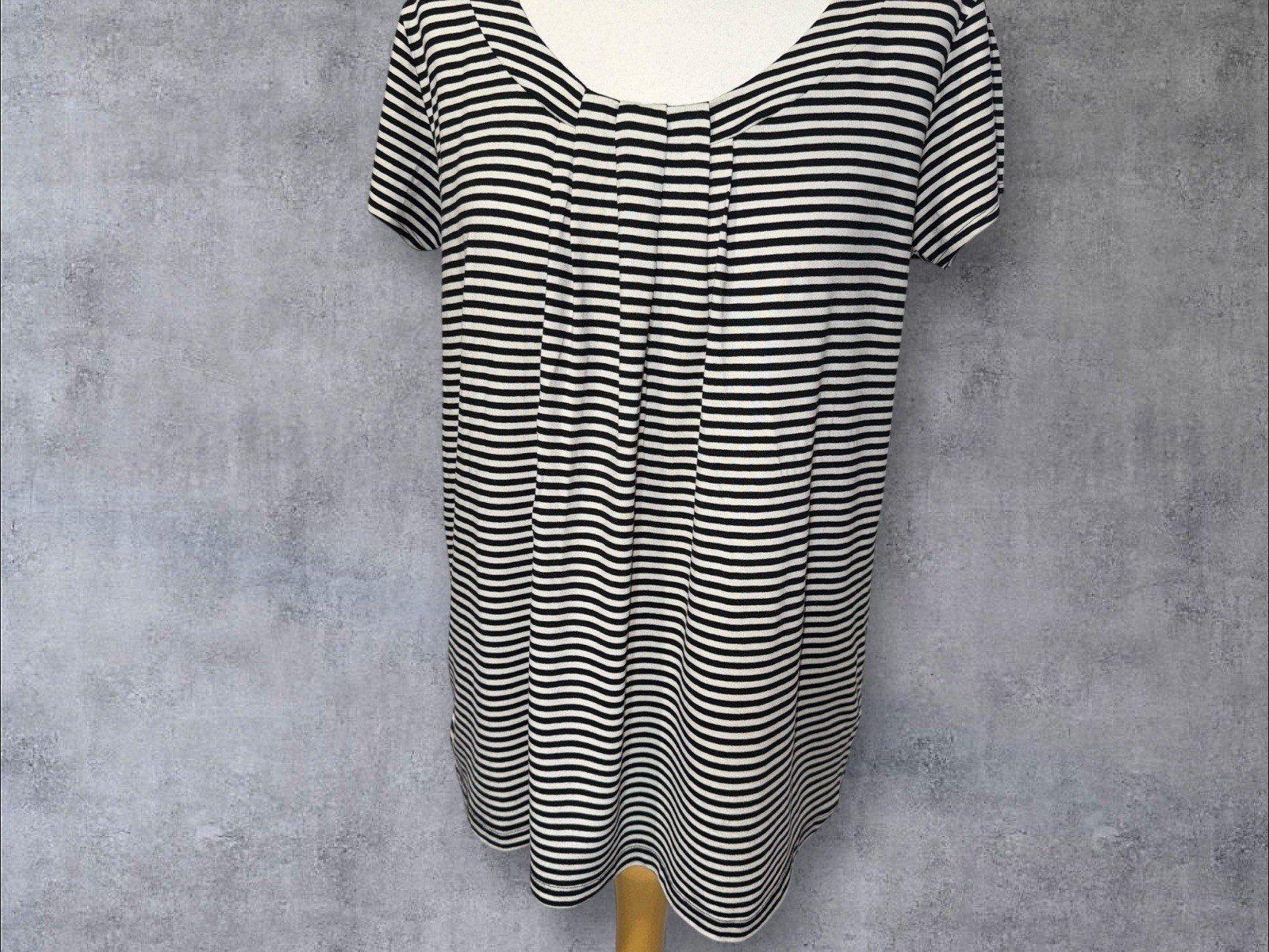 M&S Cream Mix Stripe Top Pleated Front Detail Scoop Neck Size 16