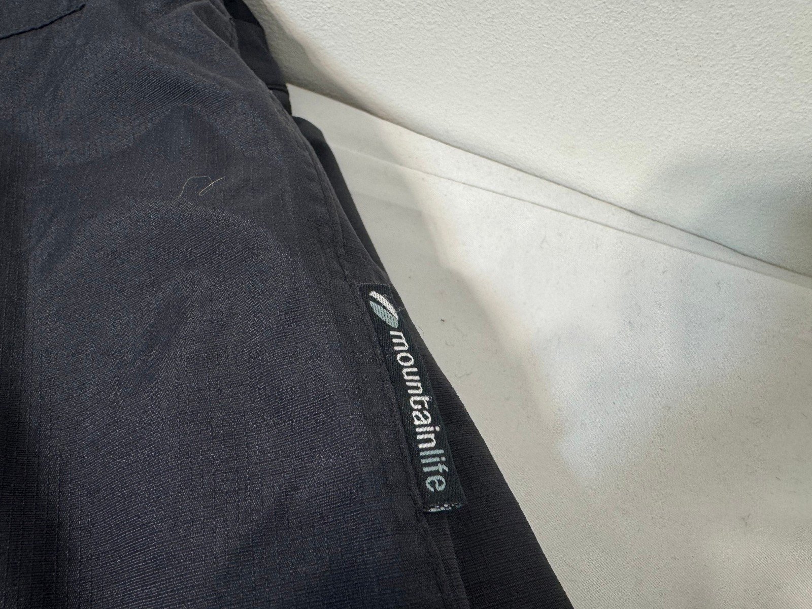 Mountainlife Black Waterproof & Lined Trousers Size L