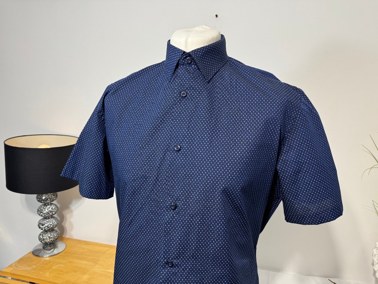 Navy Diamond Print Short Sleeve Regular Fit Shirt Neck 16.5