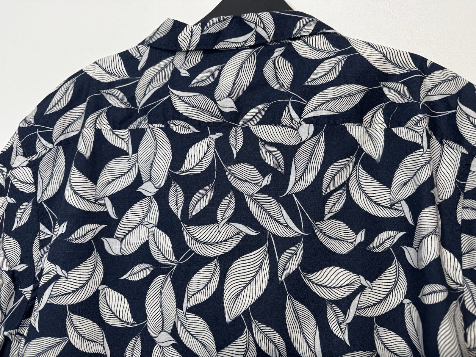Navy Leaf Print Open Neck Short Sleeve Relaxed Fit Shirt Size 2XL