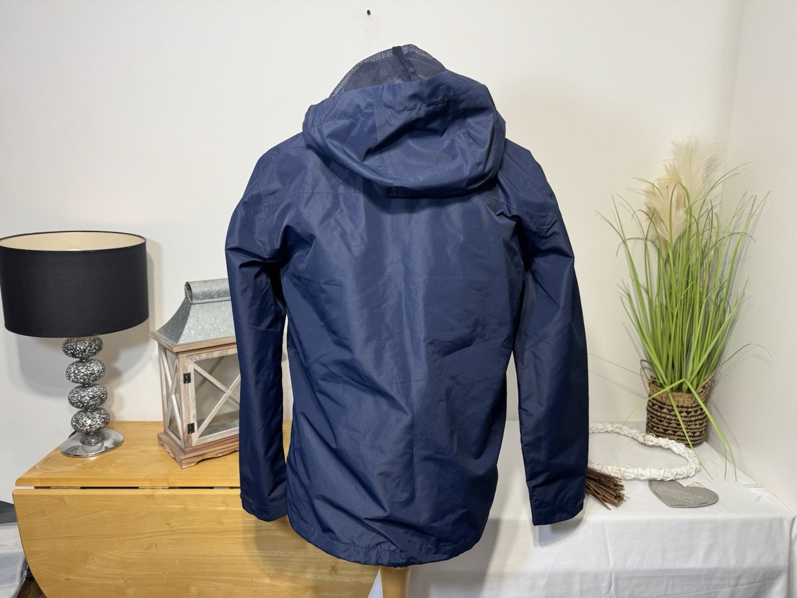 Navy Showerproof Mesh Lined Hooded Full Zip Jacket Size M