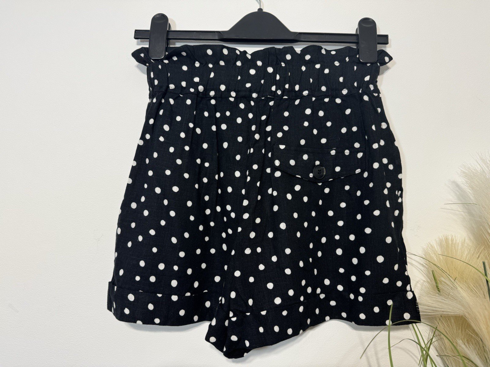 New Look Black Linen Blend Polka Dot High Waisted Shorts Size 8
