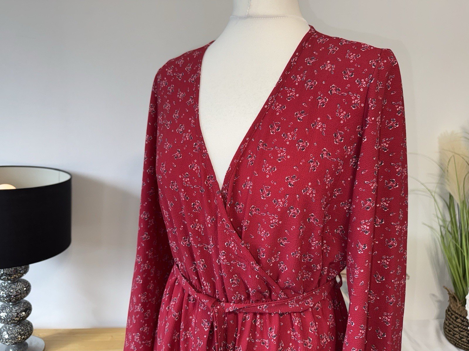 New Look Petite Red Playsuit With Floral Pattern Bell Sleeve Tie Waist Size 12