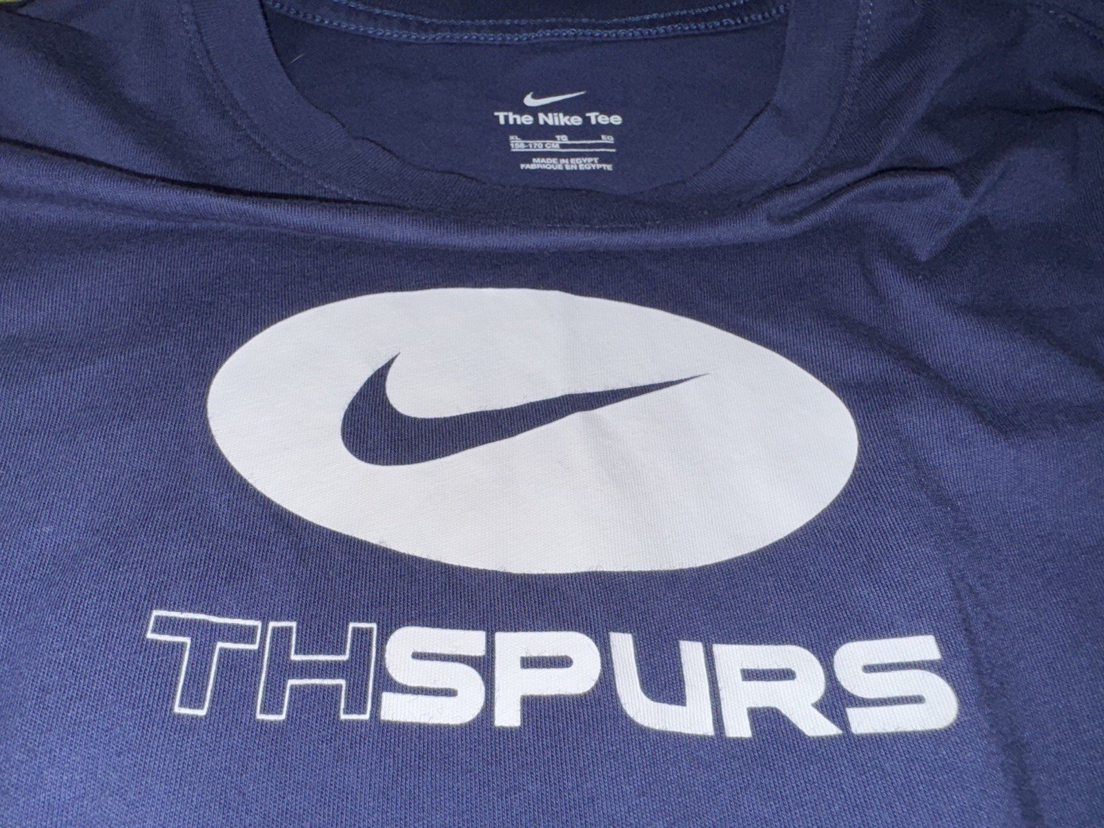 Nike Tottenham Hotspur Theme Navy T-shirt With Graphic Side Badge Pit-pit 19in
