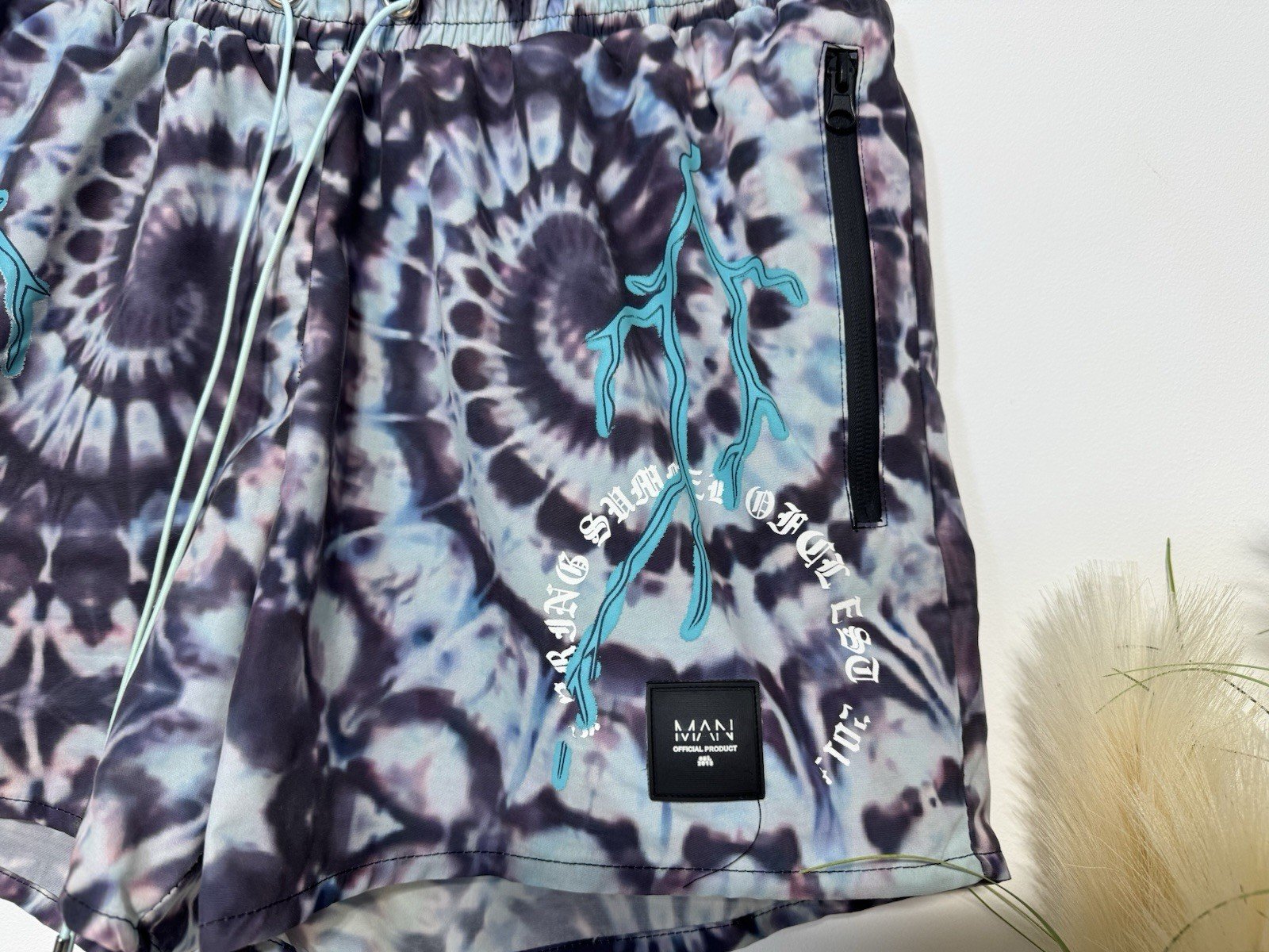 Tie Dye Graphic Mesh Lined Swim Shorts Size M