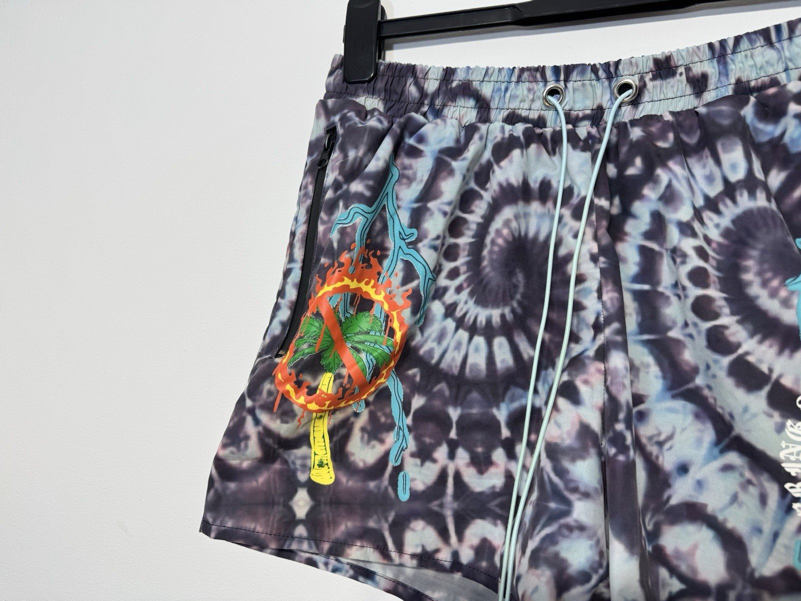 Tie Dye Graphic Mesh Lined Swim Shorts Size M
