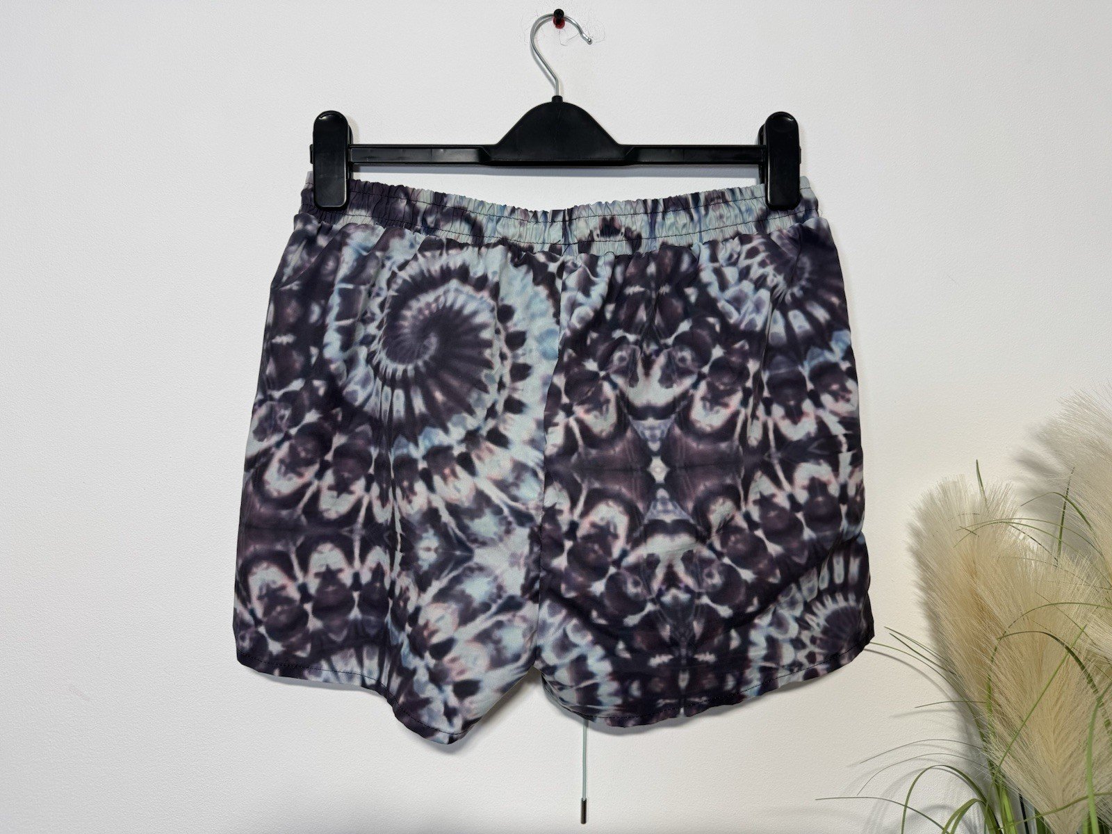 Tie Dye Graphic Mesh Lined Swim Shorts Size M