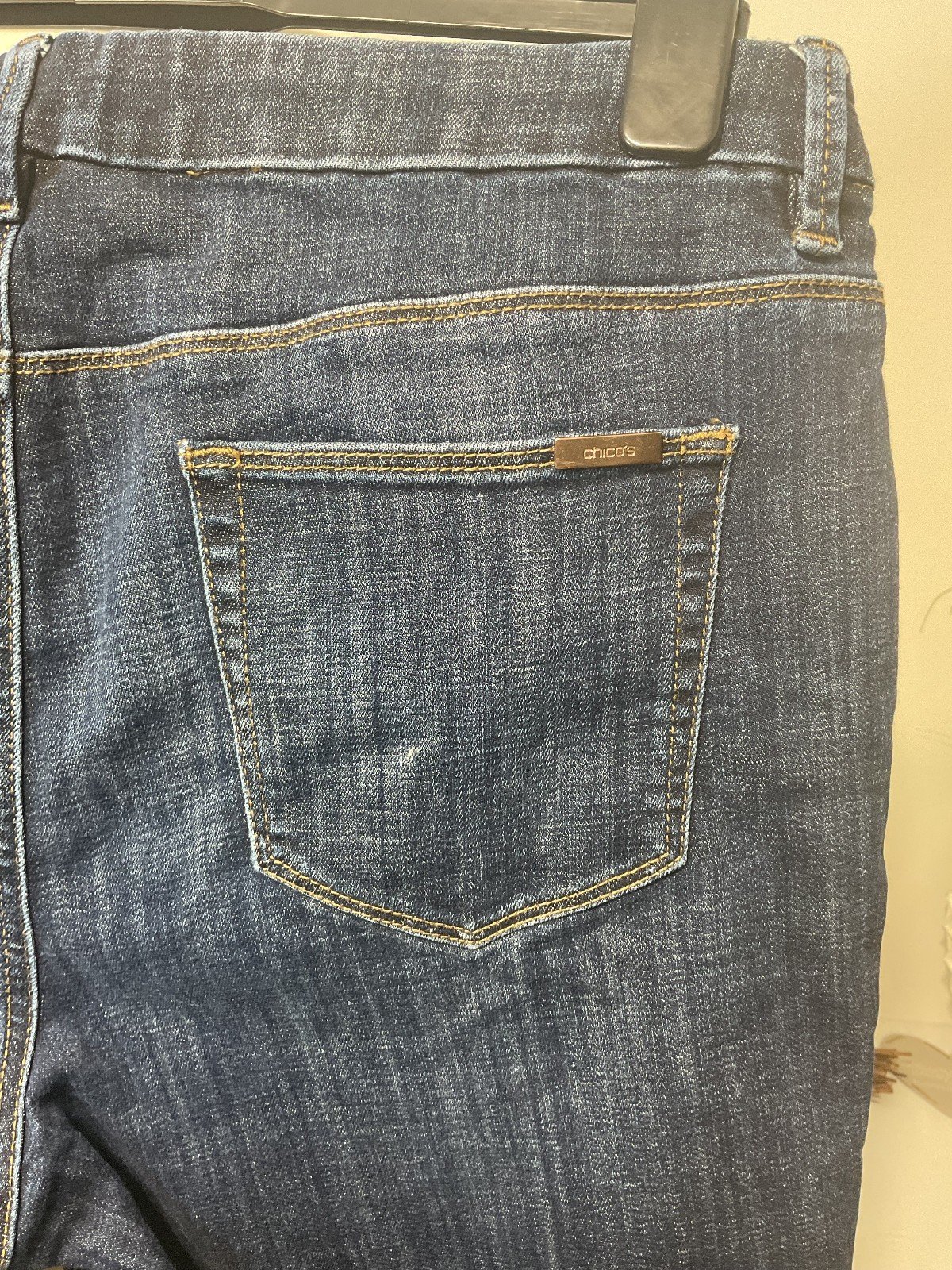 Womens Chicco 'The So Slimmimg Girlfriend' Denim Shorts Size 12/14